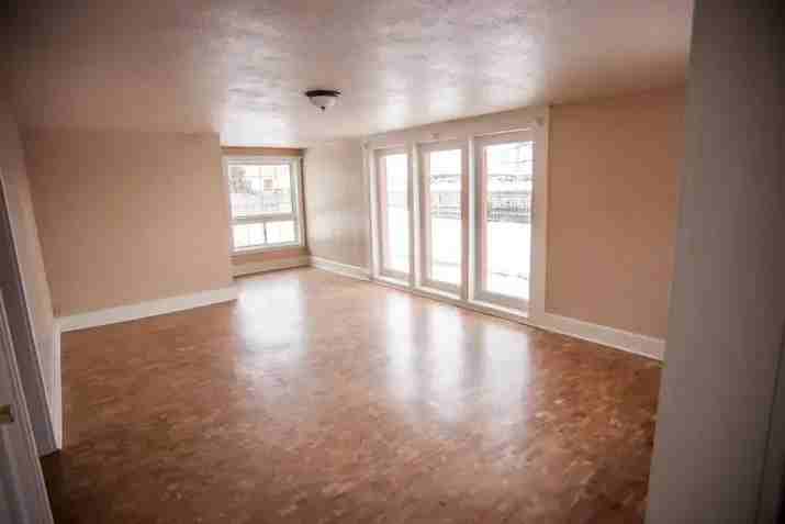 1216 S 4th St #A - Photo 4 of 10