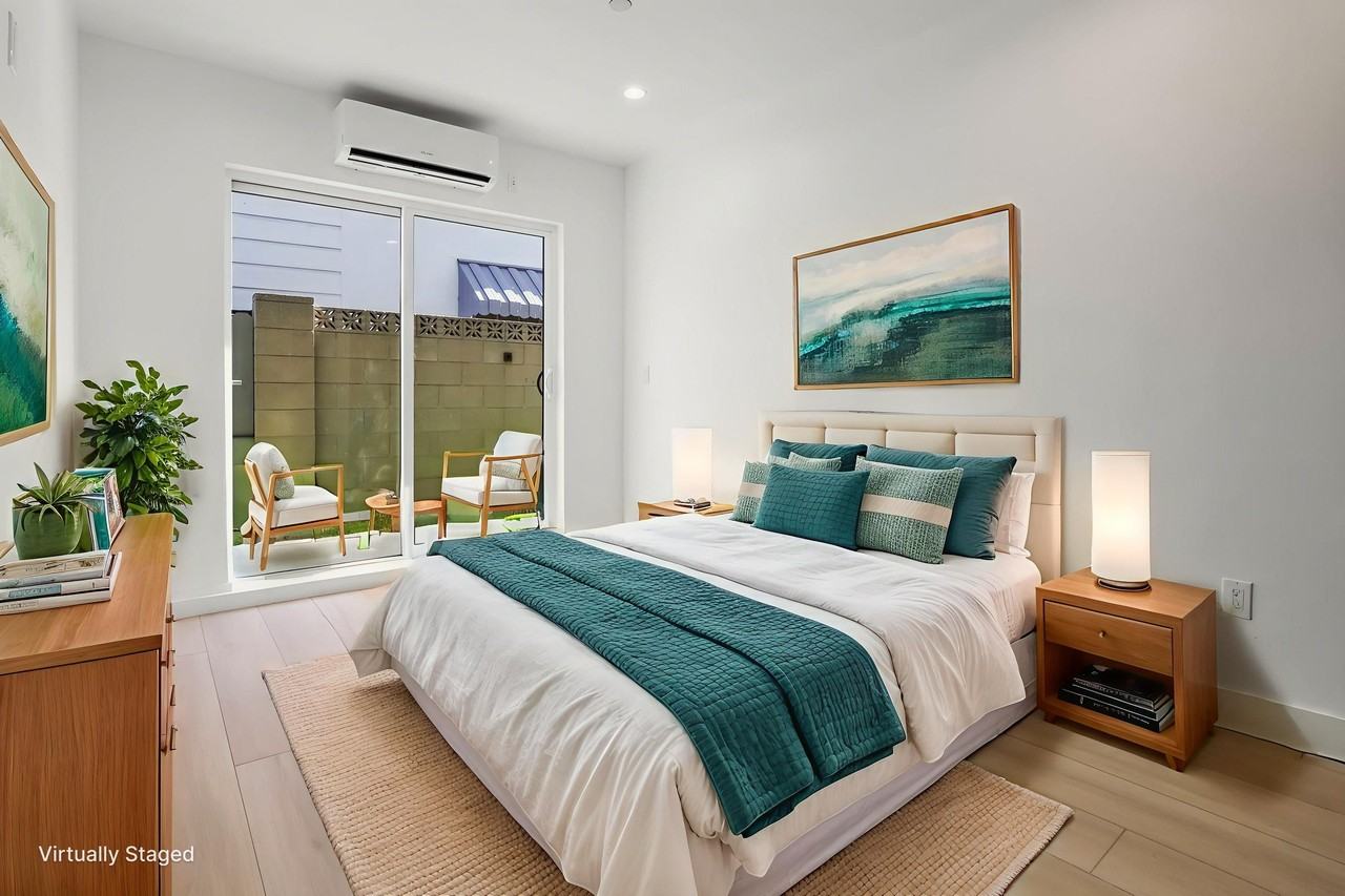 11010 Hortense St #1-4 - Photo 2 of 15