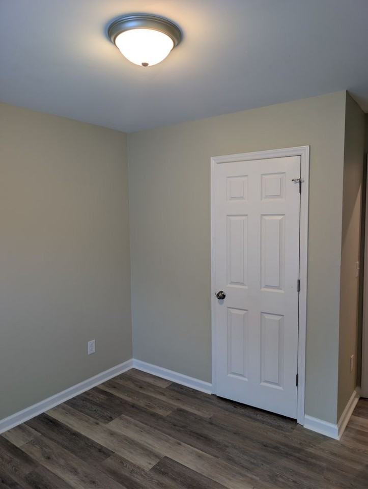 2711 Dearborn Dr - Photo 7 of 11