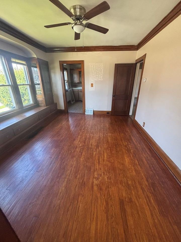 4016 Biddulph Ave - Photo 3 of 7