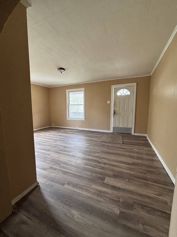 420 Reed St - Photo 2 of 11