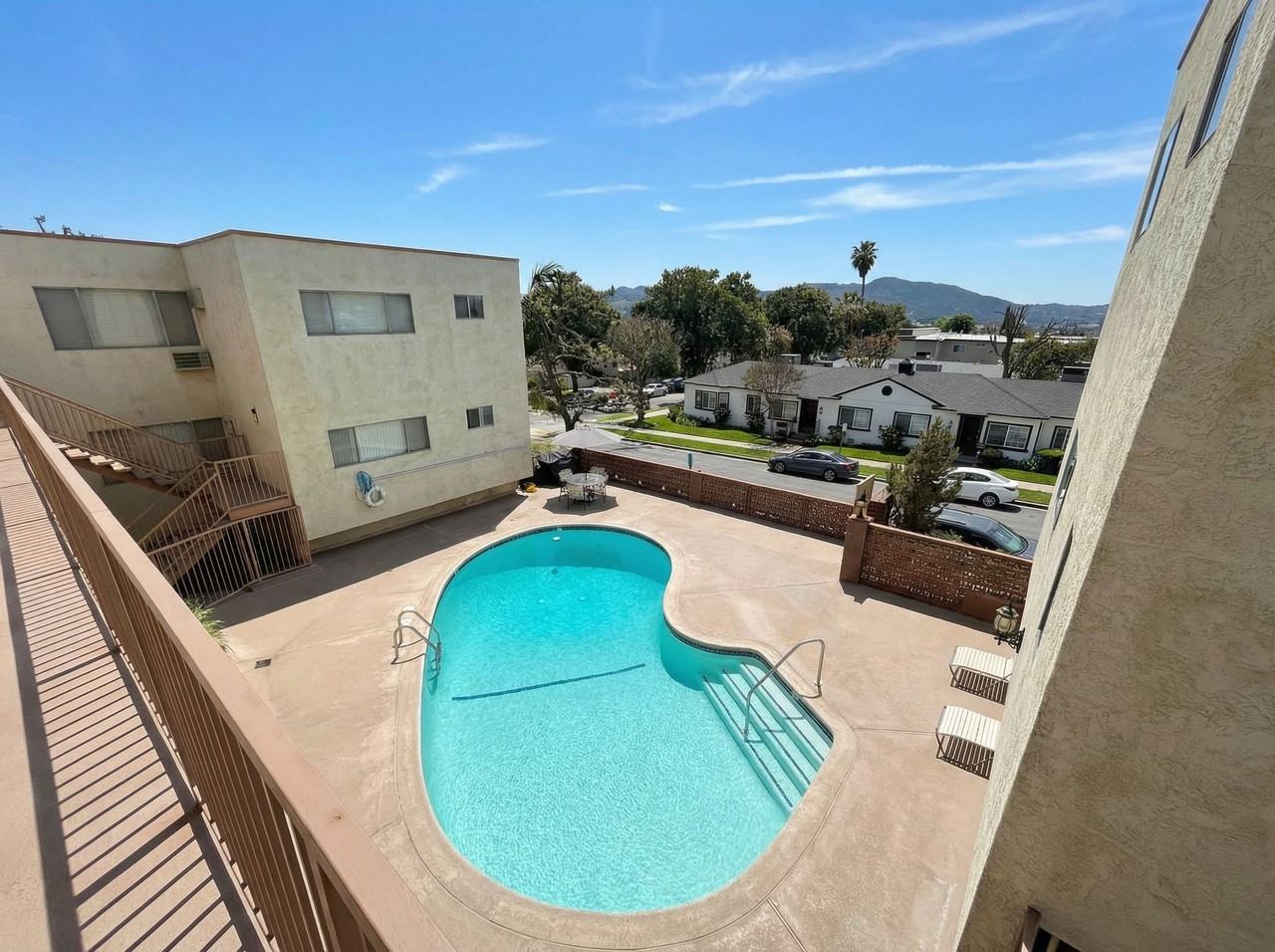 NOW LEASING! 520 S Sixth Street Burbank, CA 91506 - Photo 5 of 7