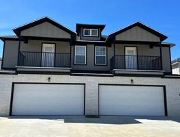 featured image of 1023 S Benchmark Ln