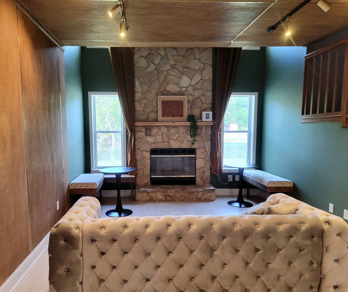 1621 Cove Landing Dr #NA - Photo 5 of 18