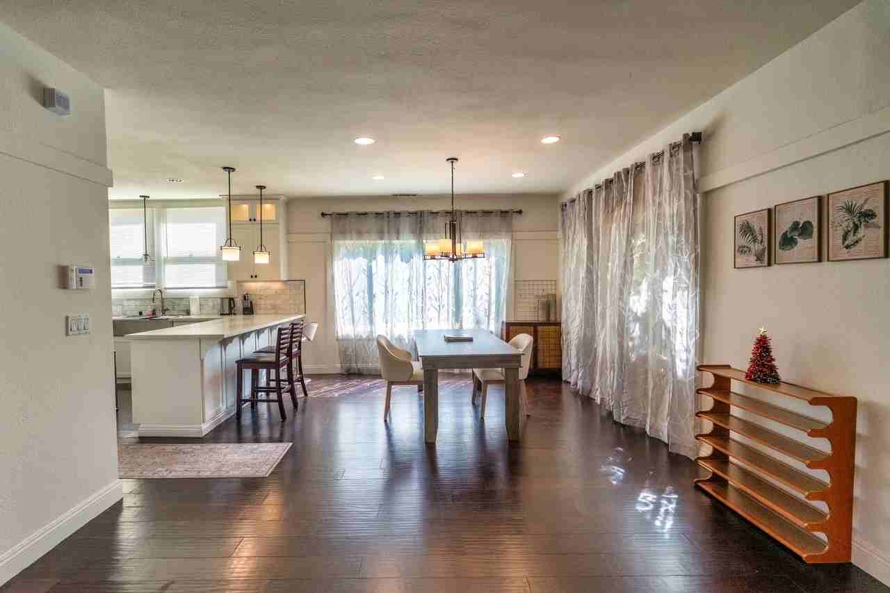 6407 Dix St - Photo 4 of 38