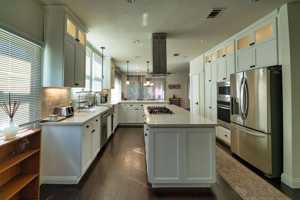 featured image of 6407 Dix St