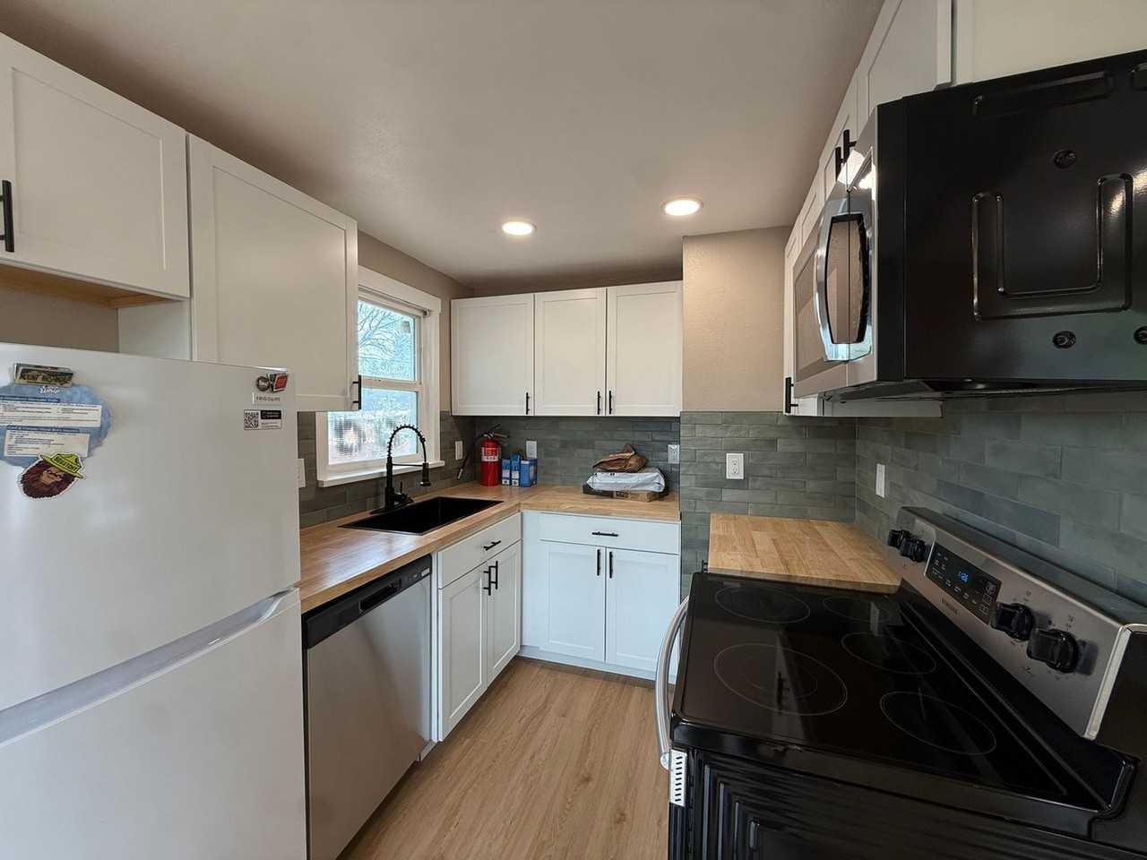 39 Sunflower Rd - Photo 5 of 13