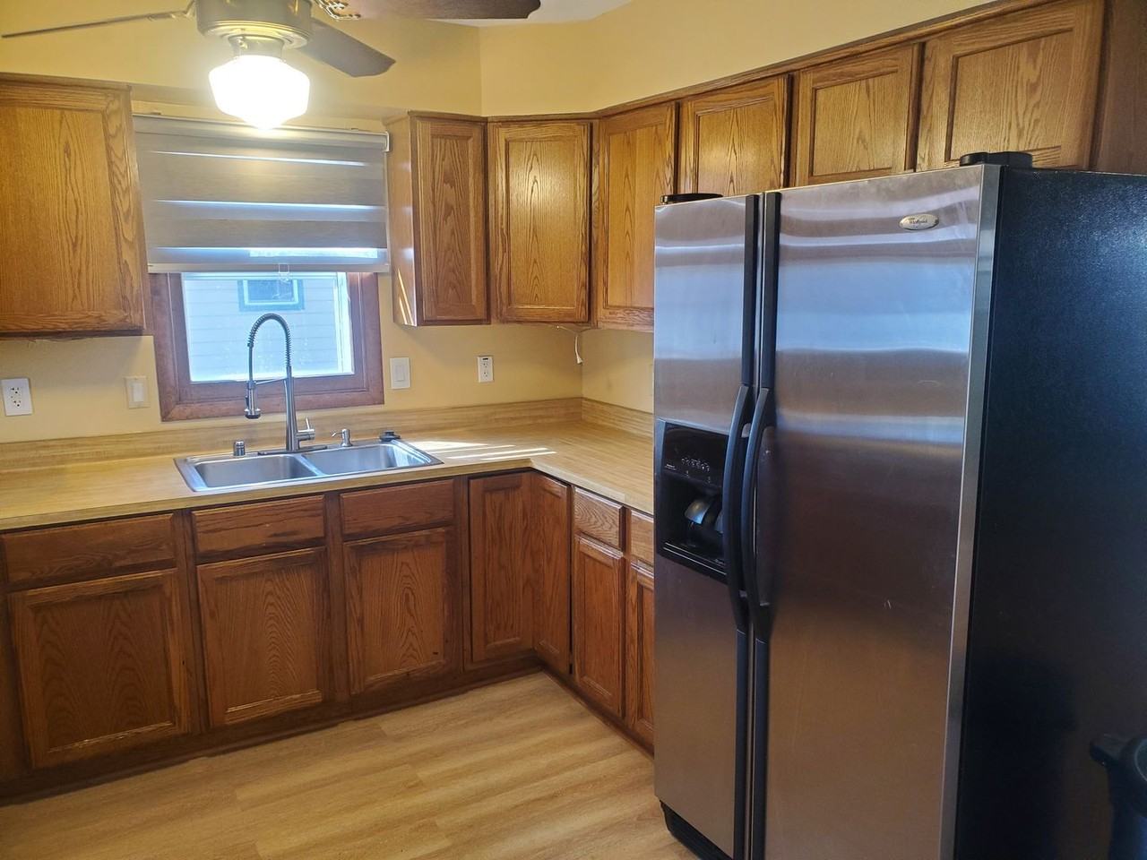 7816 N 80th St - Photo 6 of 17