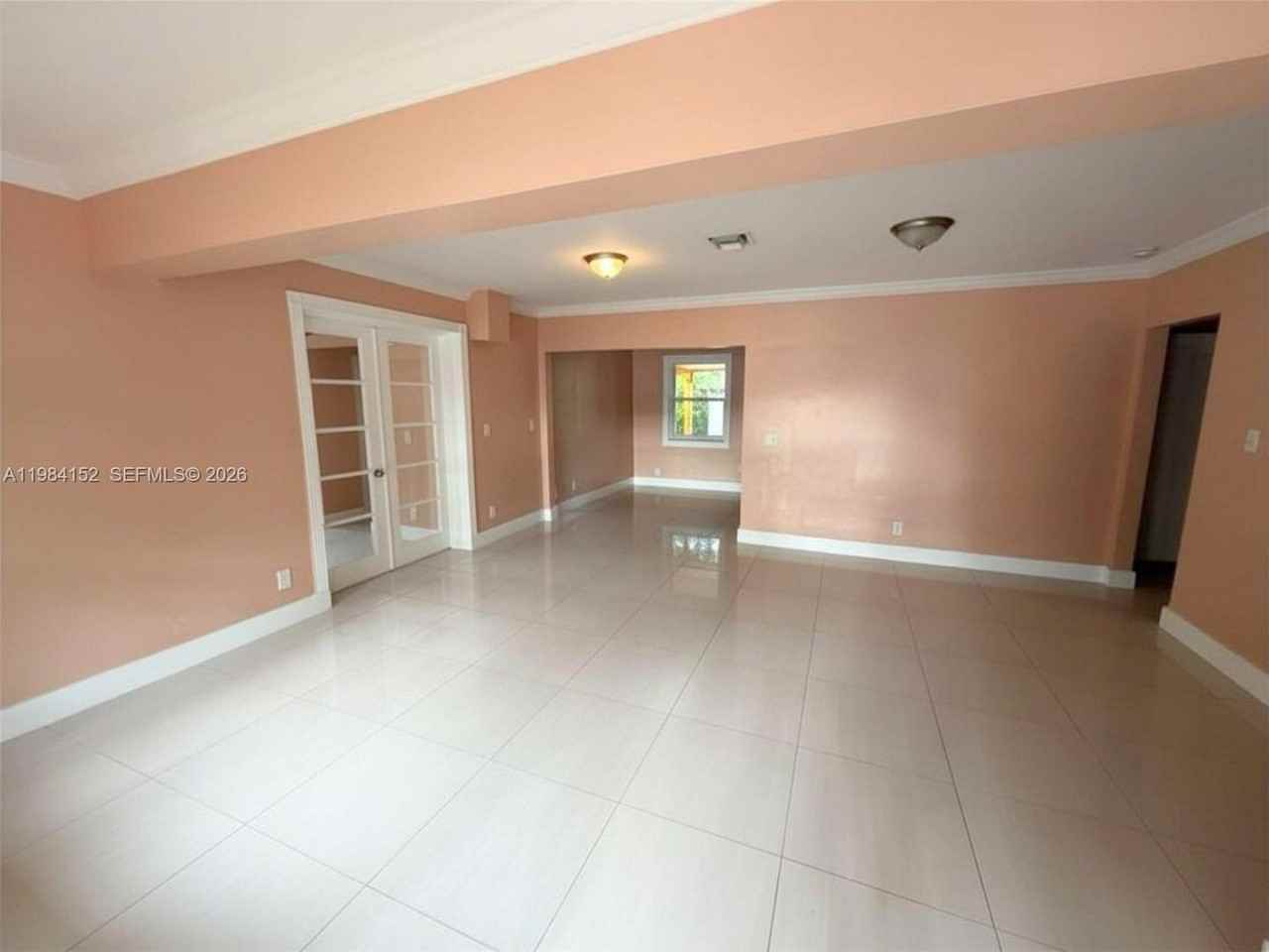 14215 Ne 9th Ave - Photo 3 of 17