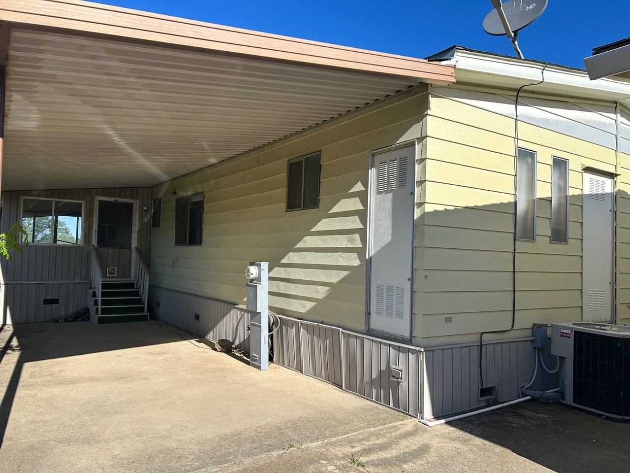 2 Tarn Cir - Photo 3 of 20