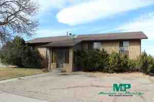 featured image of 1729 Palm Dr #B