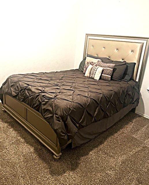 2407 South Colosseum Court - Photo 7 of 20