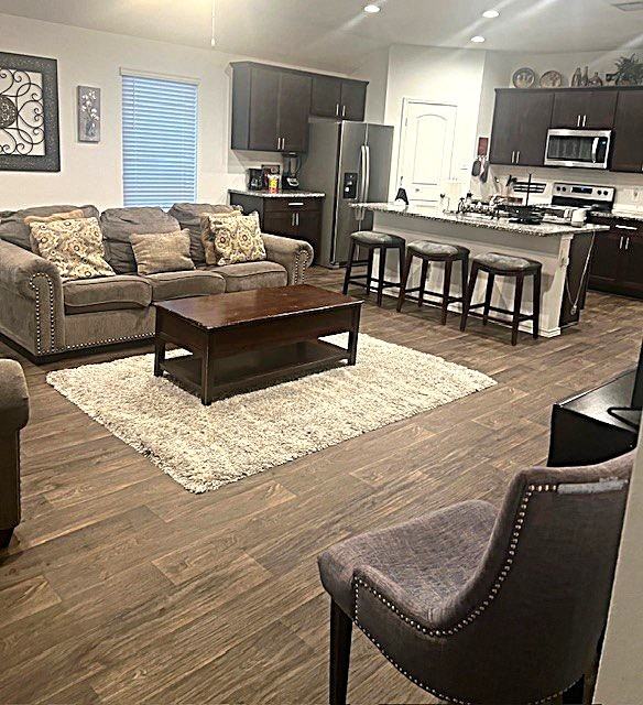 2407 South Colosseum Court - Photo 4 of 20