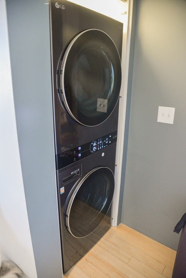 1811 W 17th St #301 - Photo 4 of 27