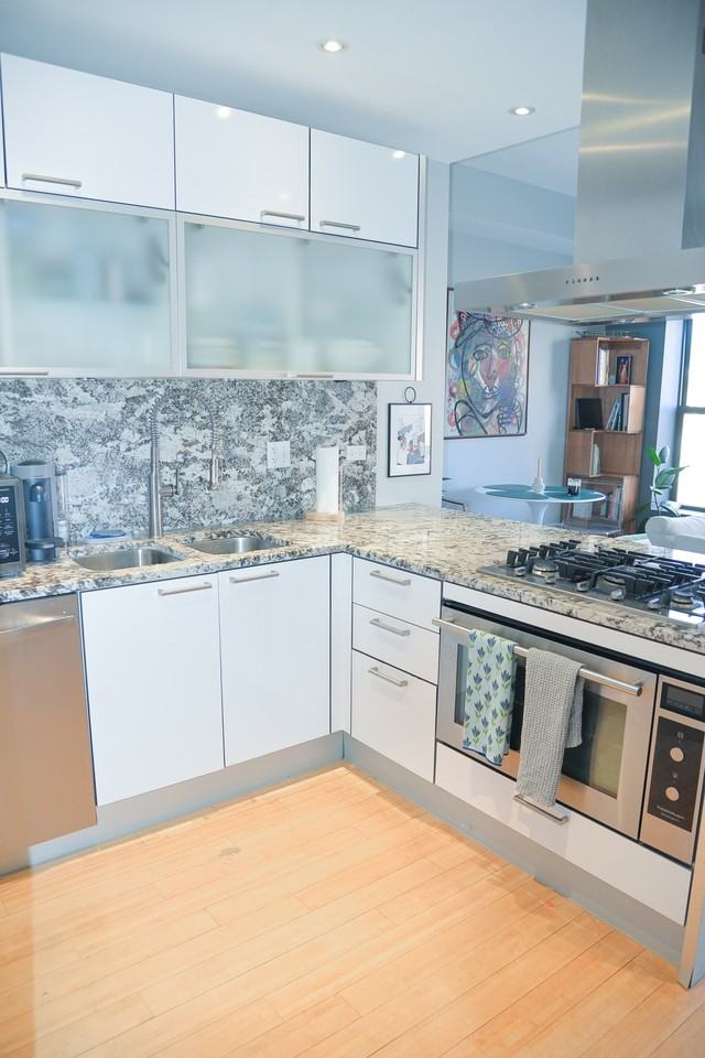 1811 W 17th St #301 - Photo 5 of 27