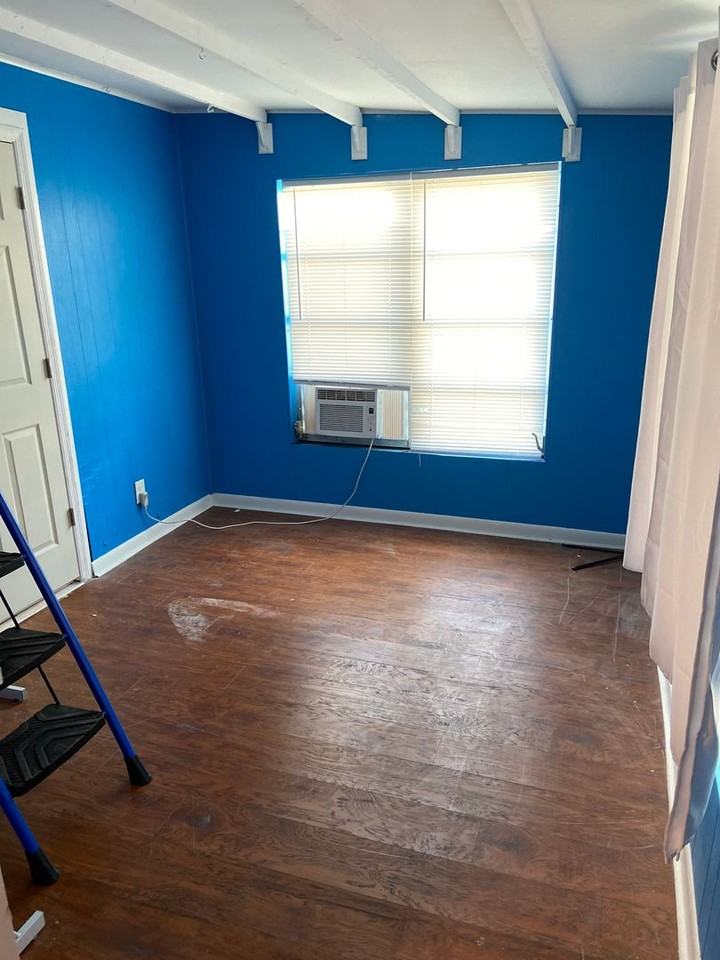 108 S Willow Ave - Photo 7 of 15