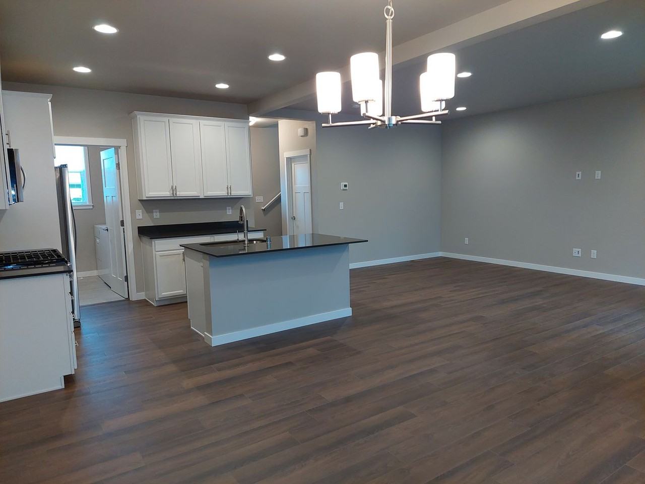 2050 Andre Ct - Photo 7 of 28