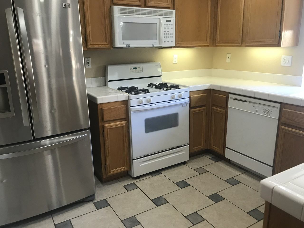 4724 Ventana Way - Photo 3 of 19