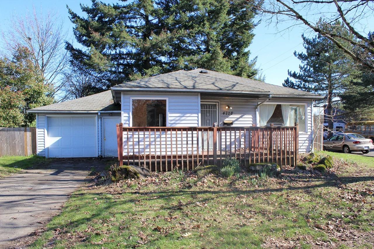 4728 Se 92nd Ave - Photo 2 of 21