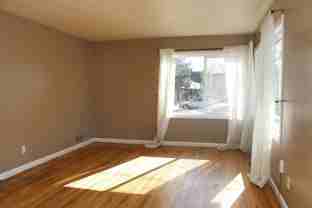 4728 Se 92nd Ave - Photo 1 of 1