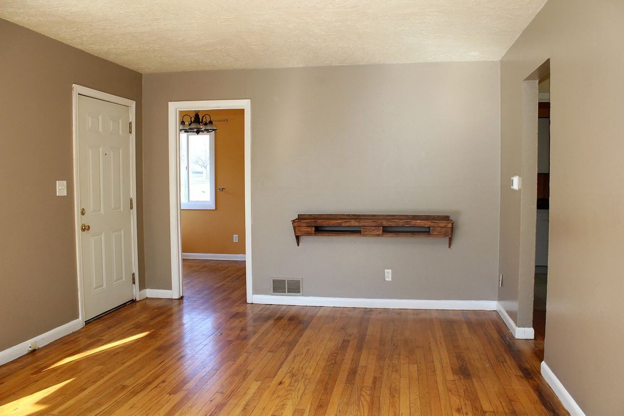 4728 Se 92nd Ave - Photo 4 of 21