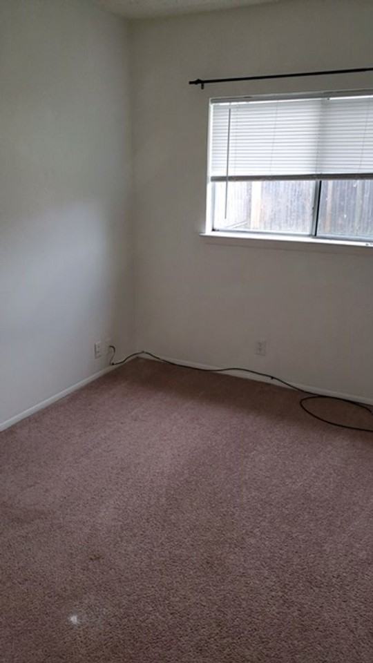 7659 Rimhurst - Photo 7 of 11