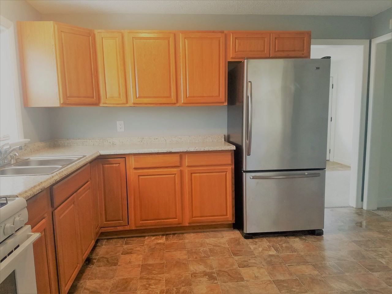 4011 Fenwick St - Photo 7 of 18