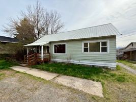 featured image of 107 Adams Ave