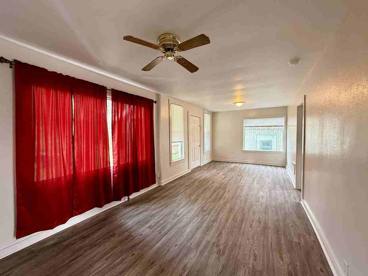 107 Adams Ave - Photo 2 of 14