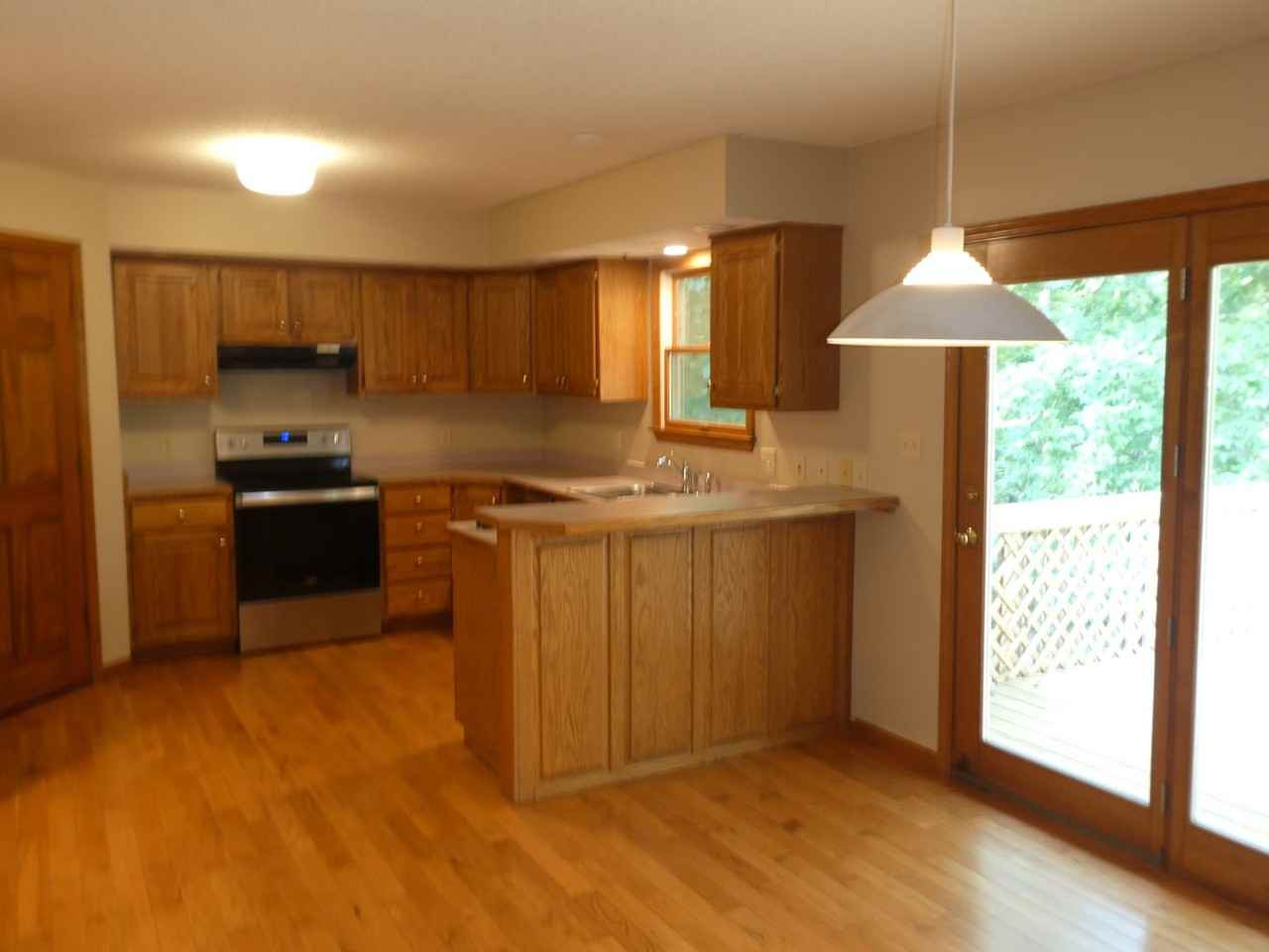 3906 Cameron Ct - Photo 6 of 31