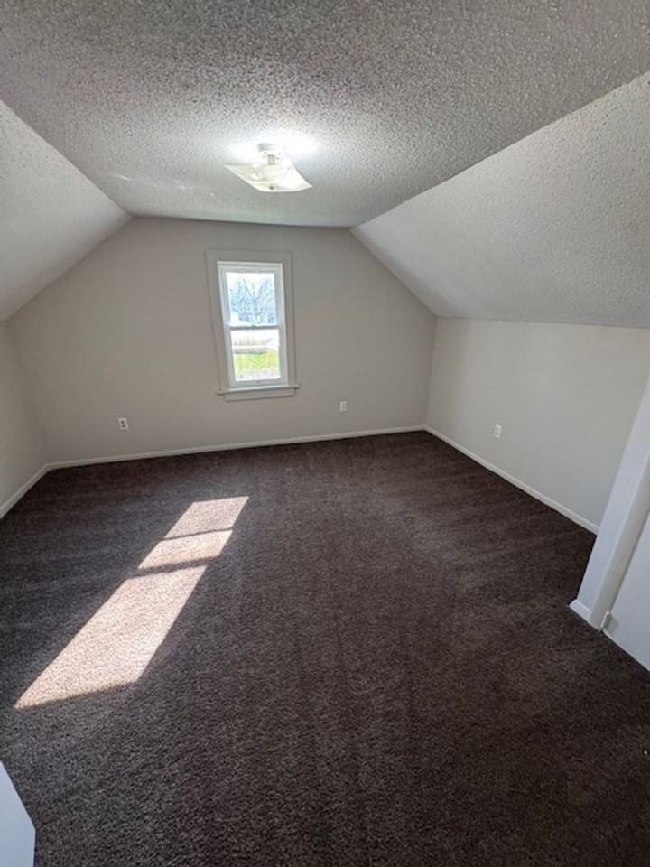 2532 Miner St - Photo 7 of 10