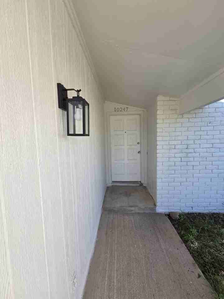 10247 Green Ash Rd #NA - Photo 2 of 24