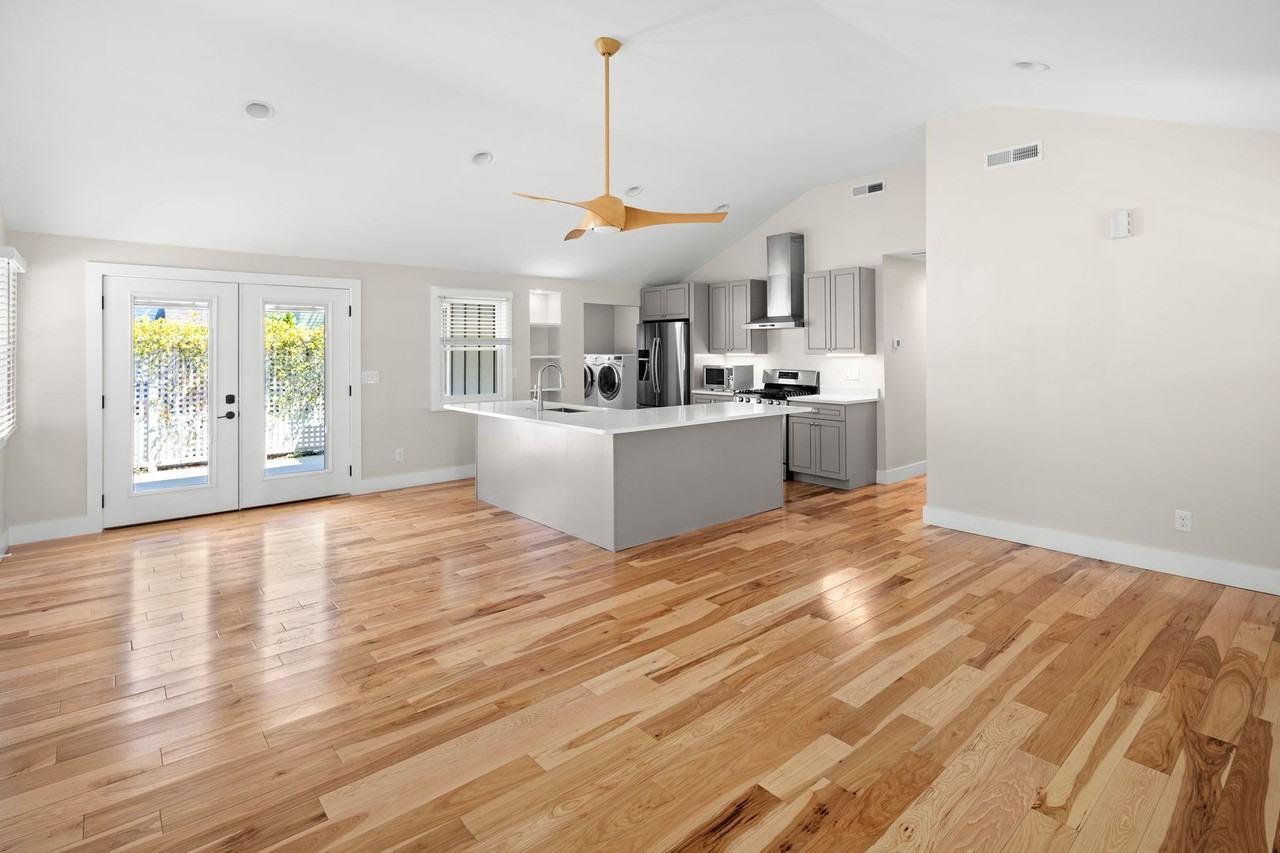 70 Forest Hill Dr - Photo 5 of 32