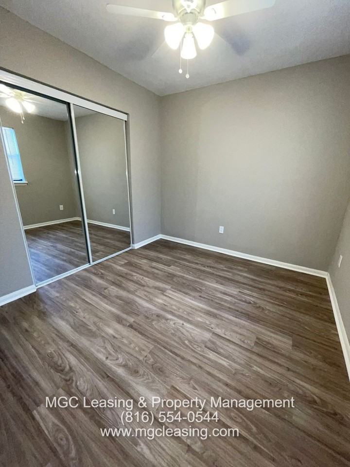 309 Se Grand Ave #7 - Photo 5 of 13