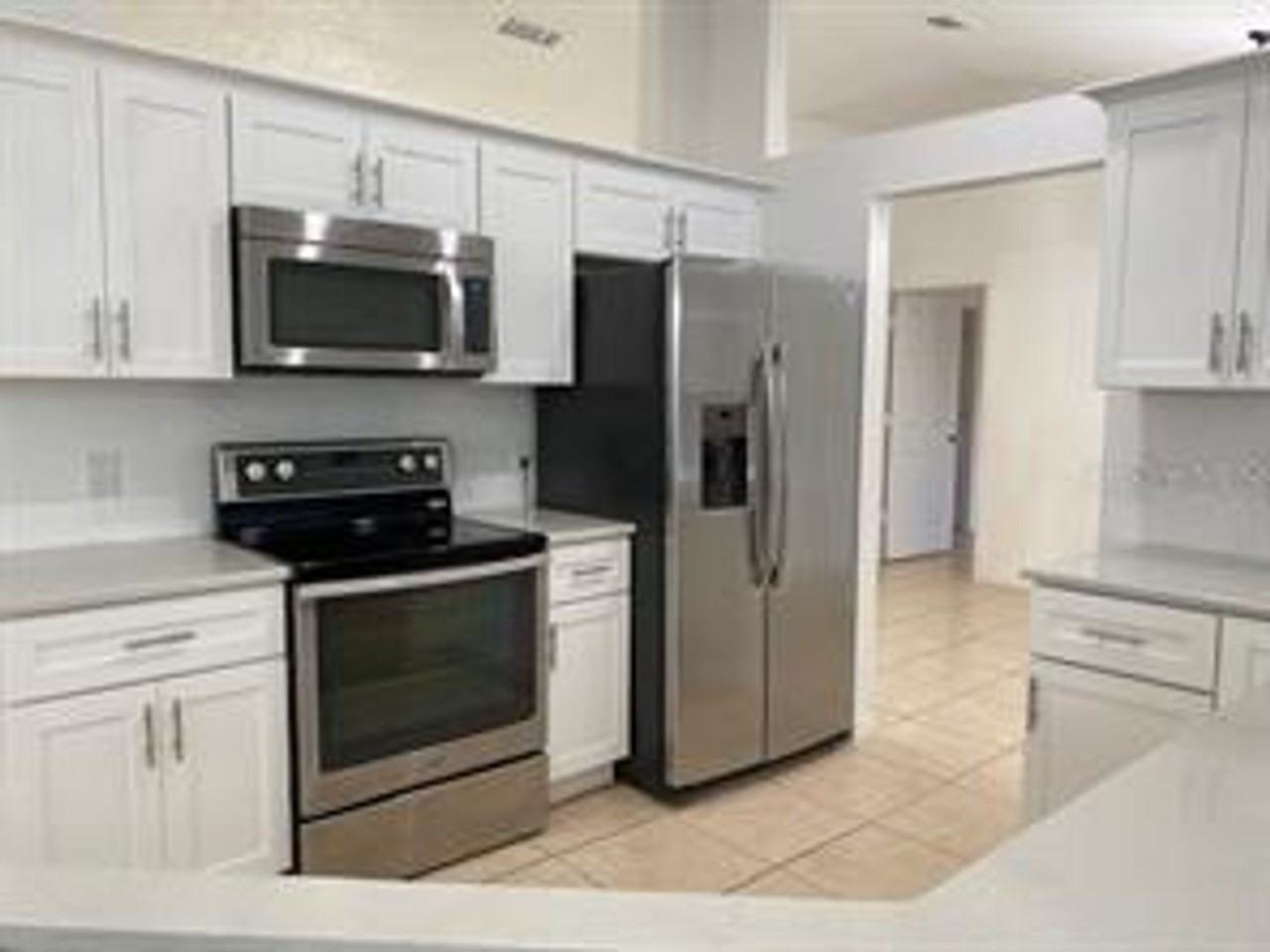 1551 Ortega Ave - Photo 7 of 18