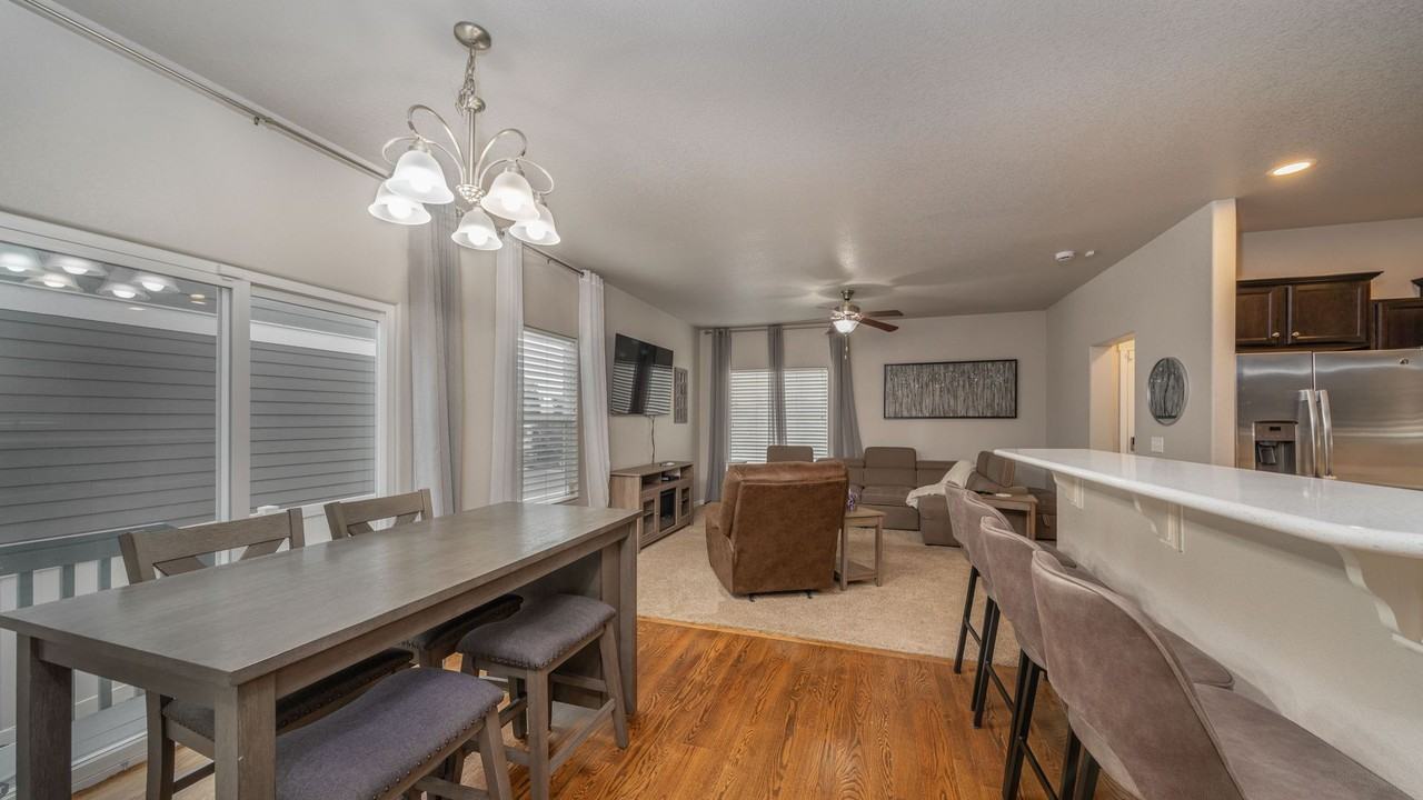 1266 Antrim Loop - Photo 6 of 25