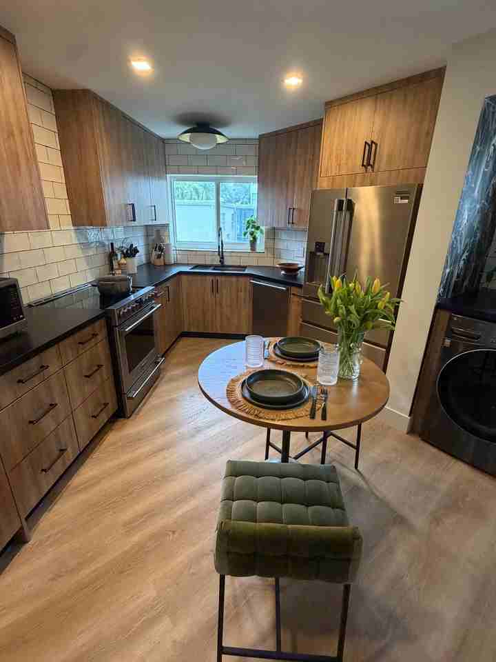 818 Se 4th St #205 - Photo 2 of 50