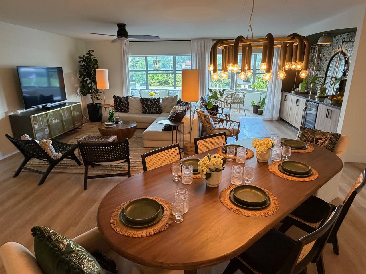 818 Se 4th St #205 - Photo 3 of 50