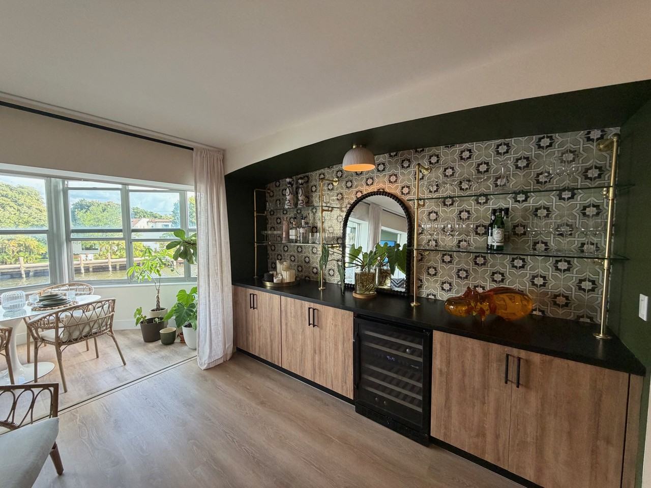 818 Se 4th St #205 - Photo 7 of 50