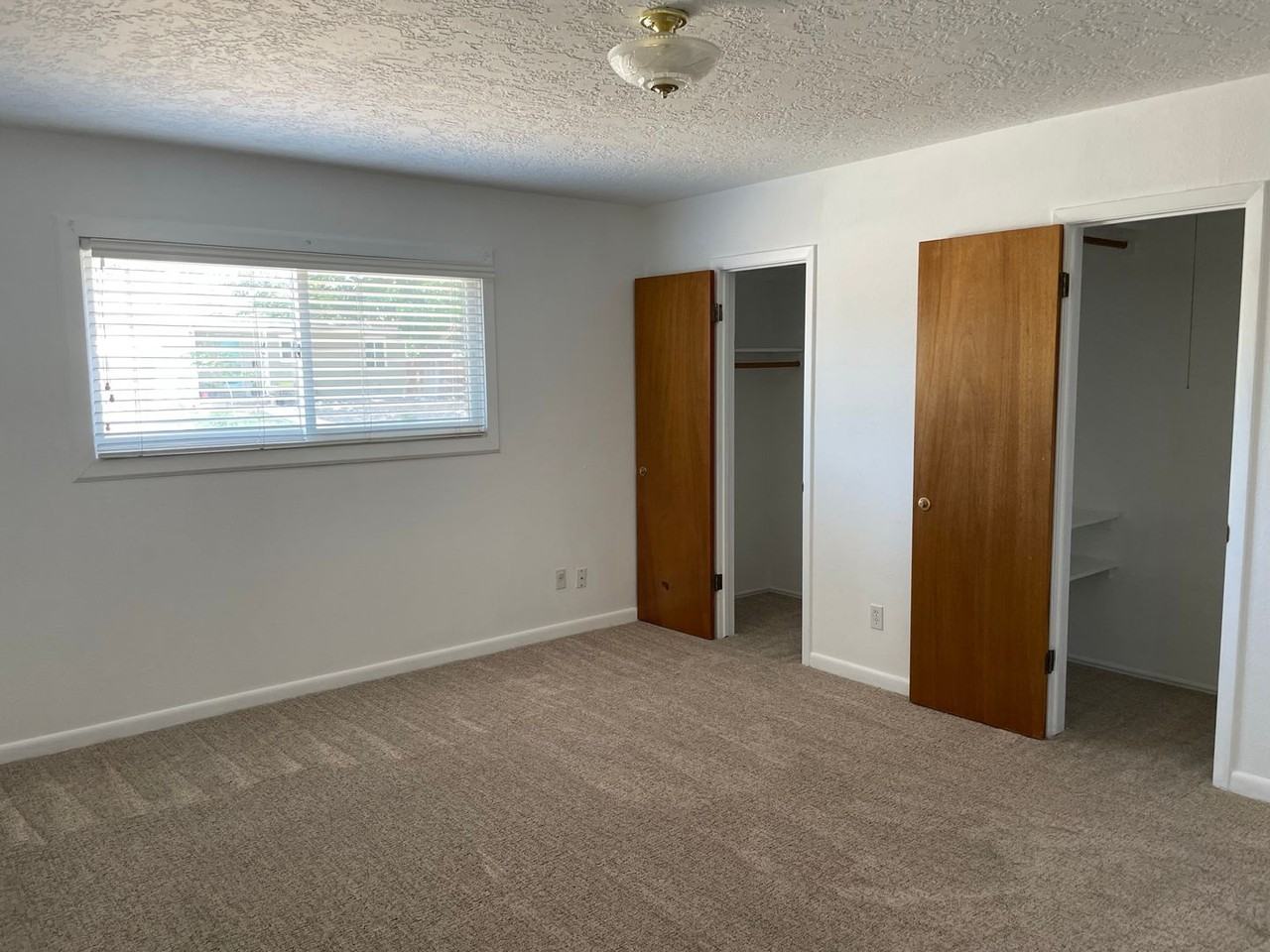 1401 Cagua Dr Ne - Photo 6 of 24