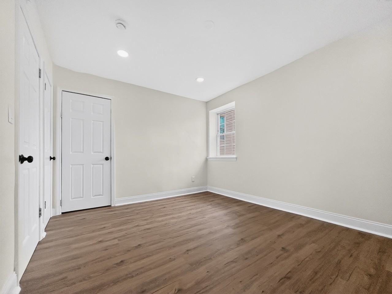 21 Willoughby St #B9 - Photo 4 of 10