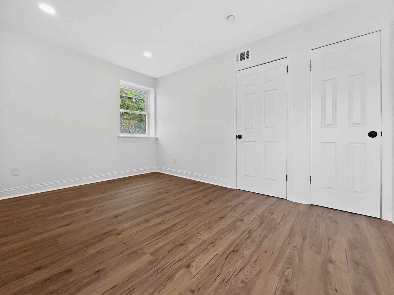 21 Willoughby St #B9 - Photo 5 of 10