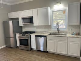 featured image of 128 Penn St