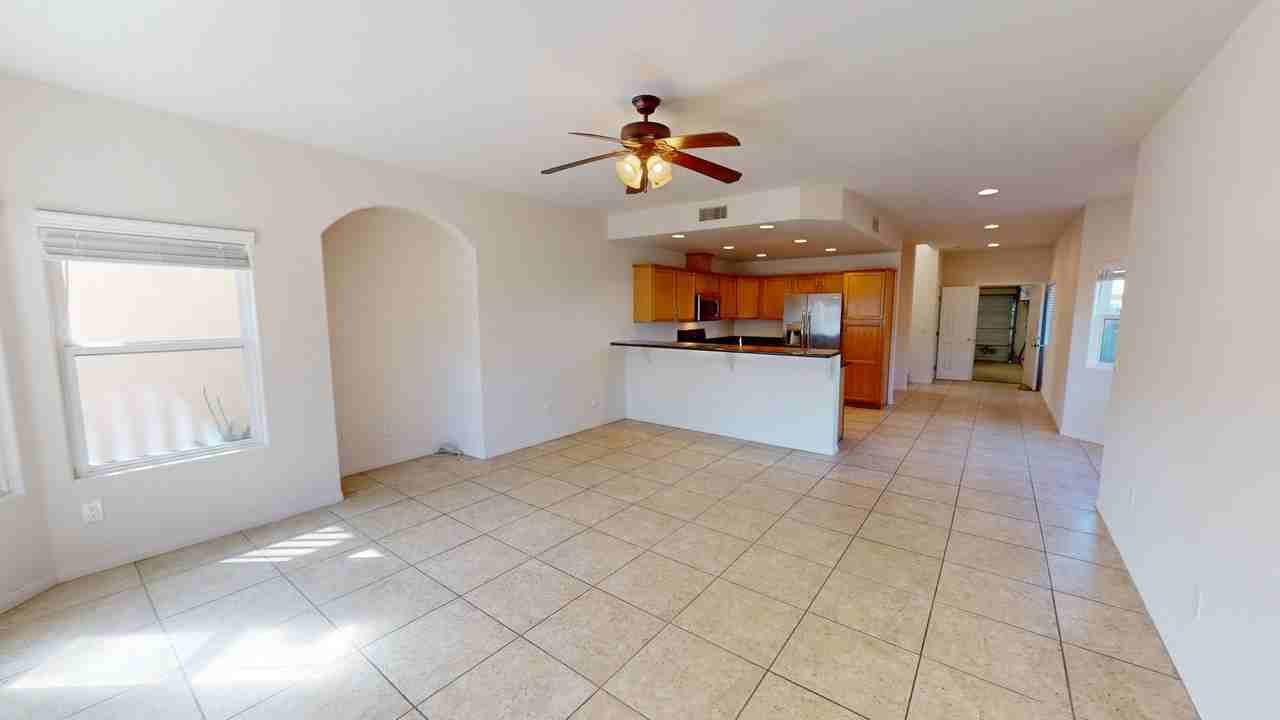 256 Elm Ave - Photo 2 of 28