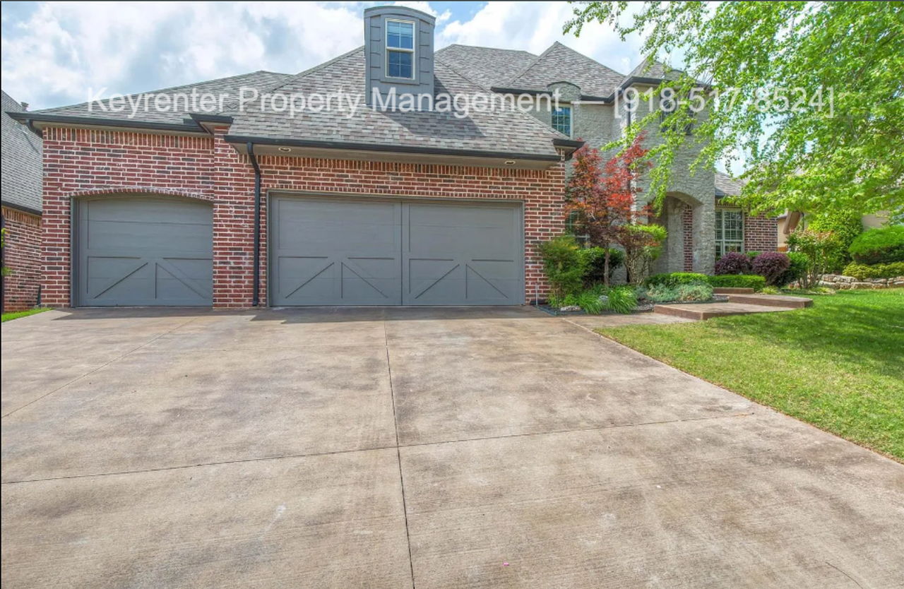 11250 S 72nd East Ct - Photo 2 of 36