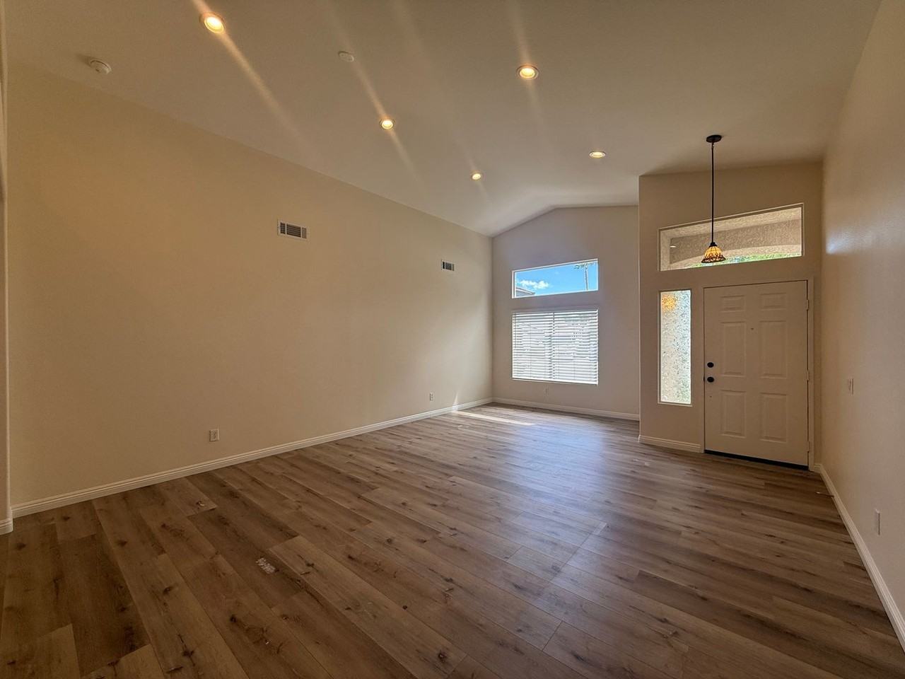 6757 W Avenue L10 - Photo 7 of 21