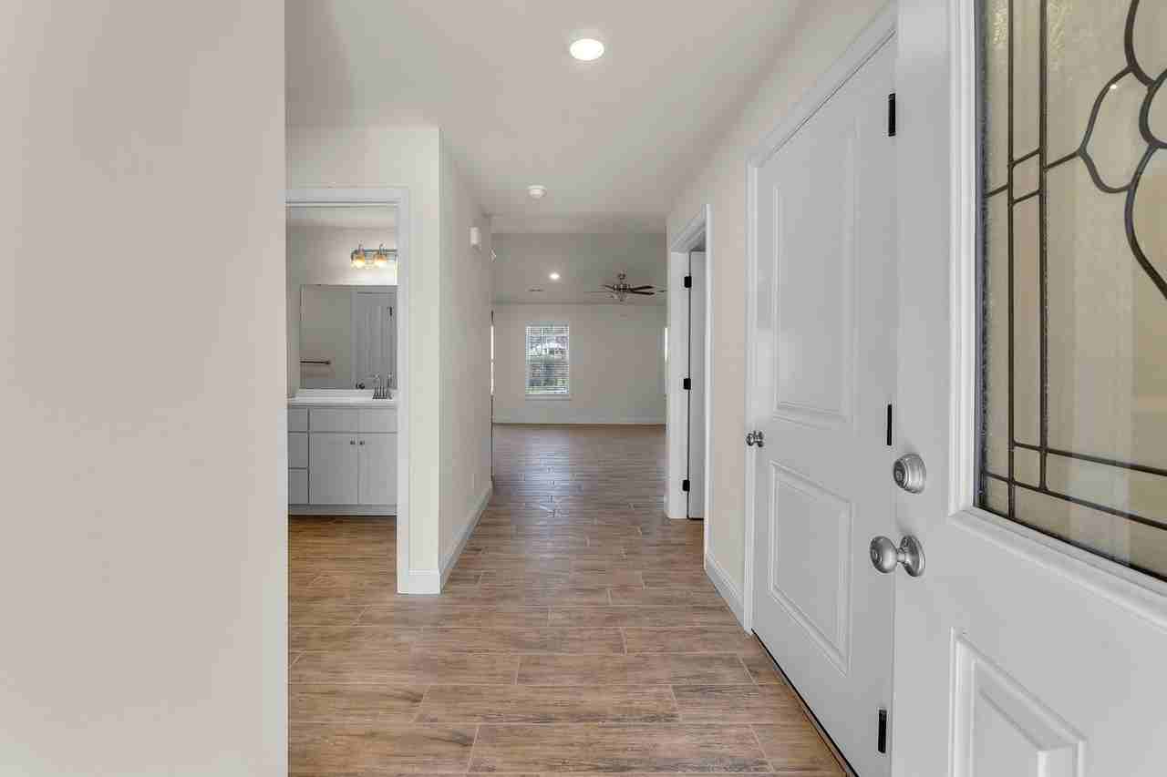 34/38 Benton Hill Lane - Photo 3 of 16