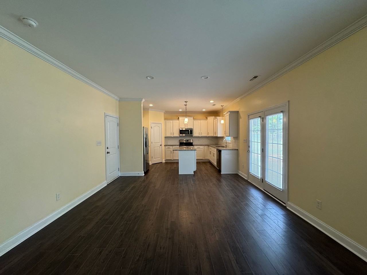 1937 Golf Course Rd - Photo 5 of 20