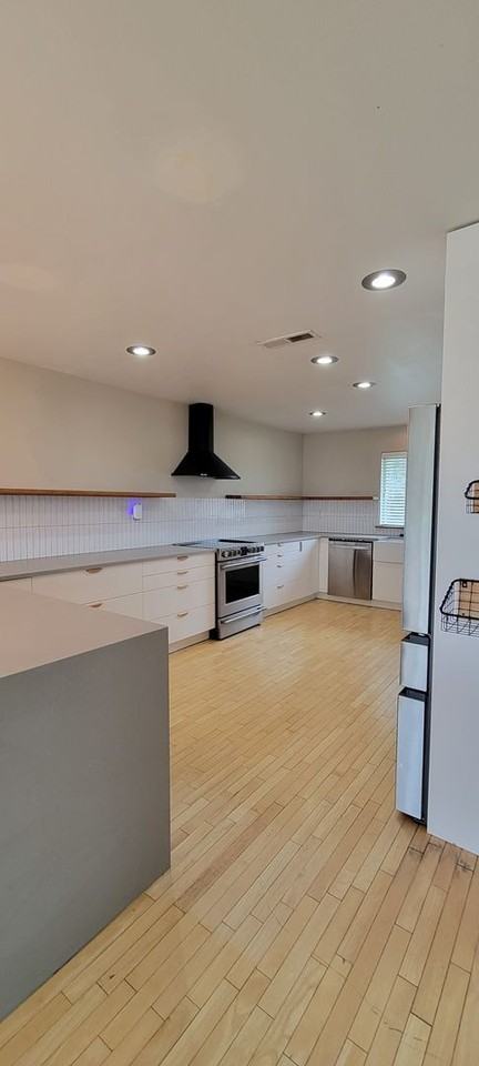 7345 A St - Photo 6 of 20