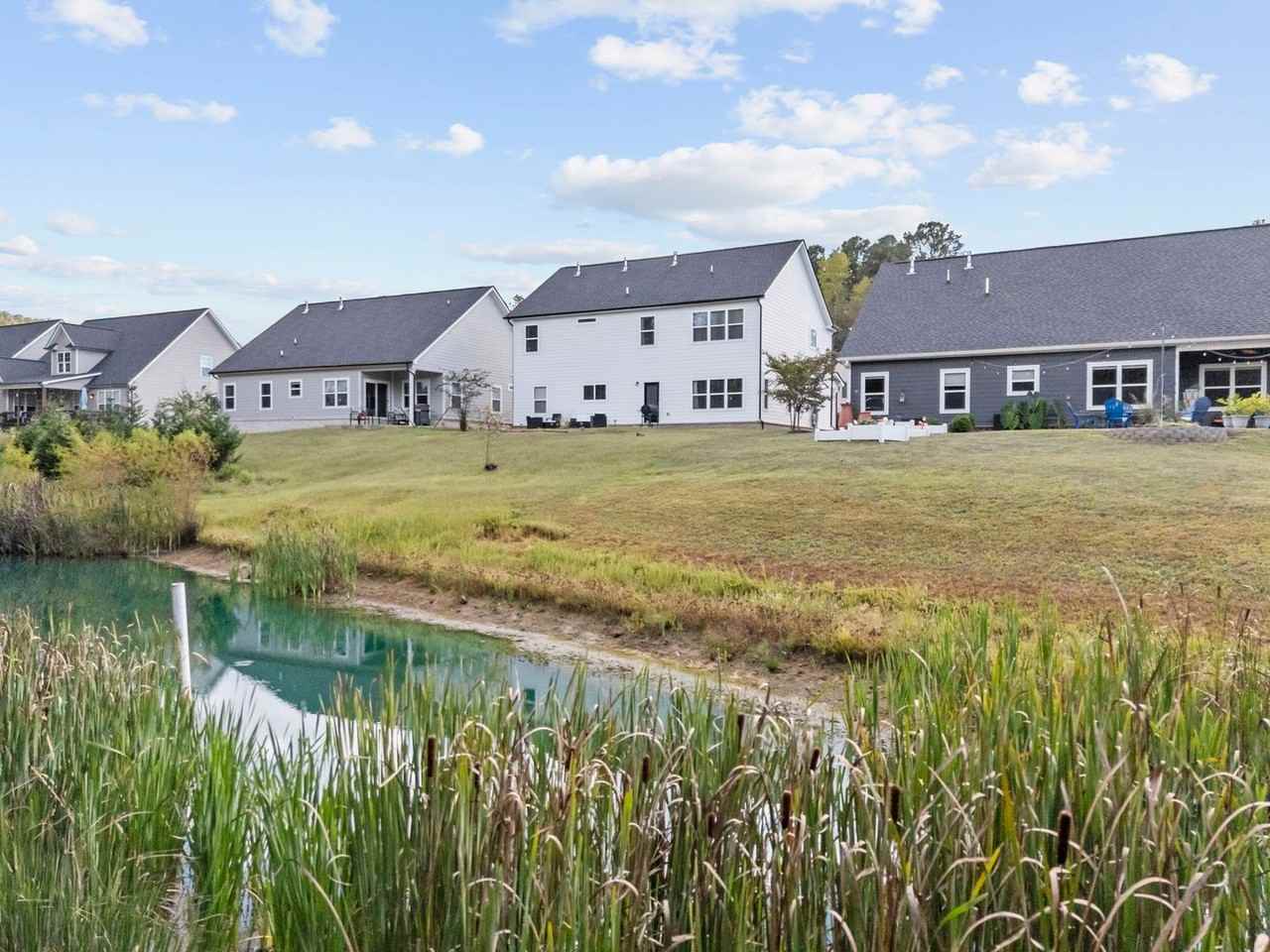 6508 Satjanon Dr - Photo 7 of 48